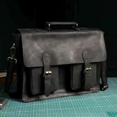 Czarna Torba do Pracy Skórzana Vintage z kieszeniami i klapą Outlander BL114 - 4