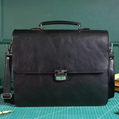 Czarna Torba do Pracy na Ramię z klamrą Vintage Skóra Juchtowa BV41 - 1