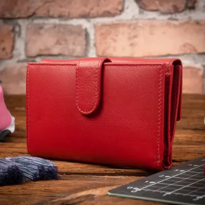 Średni czerwony Portfel damski z miękkiej Skóry Naturalnej cielęcej W043 - 1