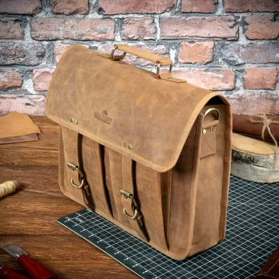 Brązowa Torba Męska Skórzana Vintage na Laptopa 15,6 z kieszeniami Outlander BH74SBH - 12