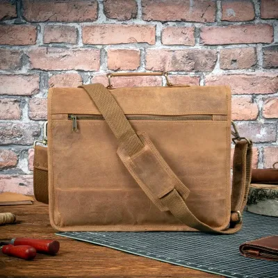 Brązowa Torba Męska Skórzana Vintage na Laptopa 15,6 z kieszeniami Outlander BH74SBH - 8