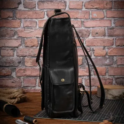 Tornister Plecak na Laptopa 17,3 Skórzany Vintage Unisex czarny Outlander BT09GA
