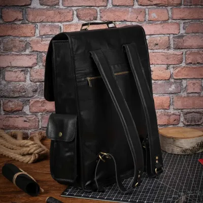 Tornister Plecak na Laptopa 17,3 Skórzany Vintage Unisex czarny Outlander BT09GA