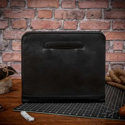 Organizer Biwuar Skórzany Czarny mały z rączką na Laptopa 13 Dokumenty S22GA