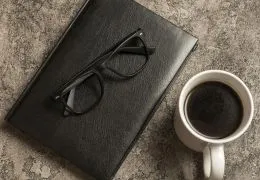 Jak skórzana galanteria tworzy biznesowy wizerunek?